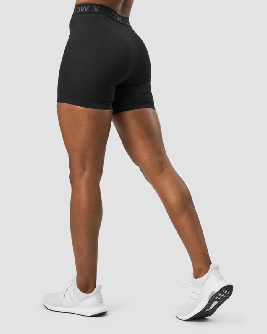 Dame ICIW Seamless | Define Seamless Logo Shorts Black