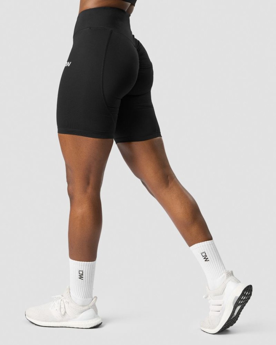 Dame ICIW Shorts | Scrunch V-Shape Biker Shorts Black