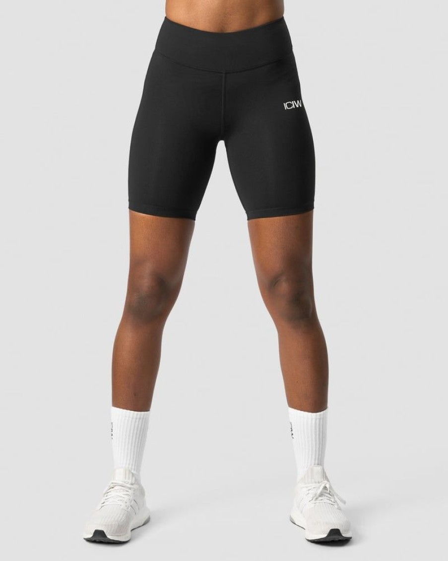 Dame ICIW Shorts | Scrunch V-Shape Biker Shorts Black