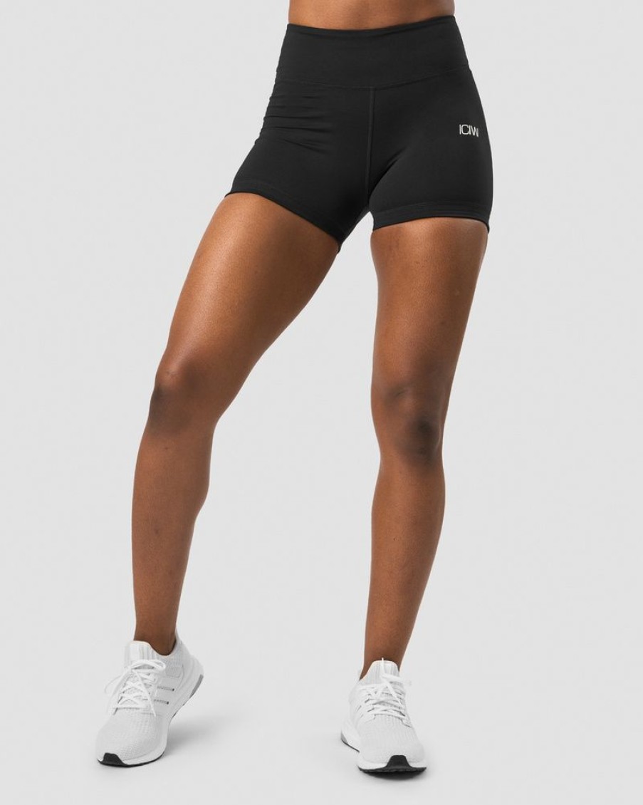 Dame ICIW Shorts | Classic V-Shape Tight Shorts Black Wmn