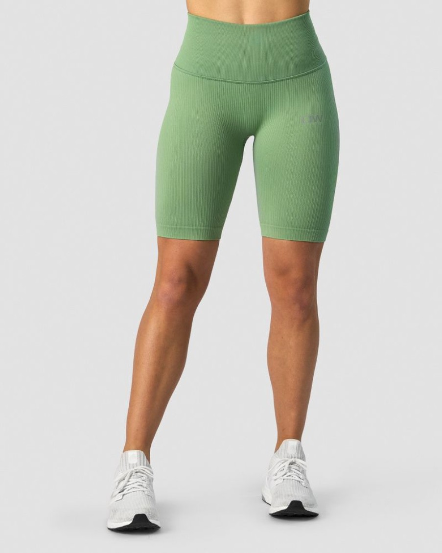 Dame ICIW Seamless | Ribbed Define Seamless Pocket Biker Shorts Light Green