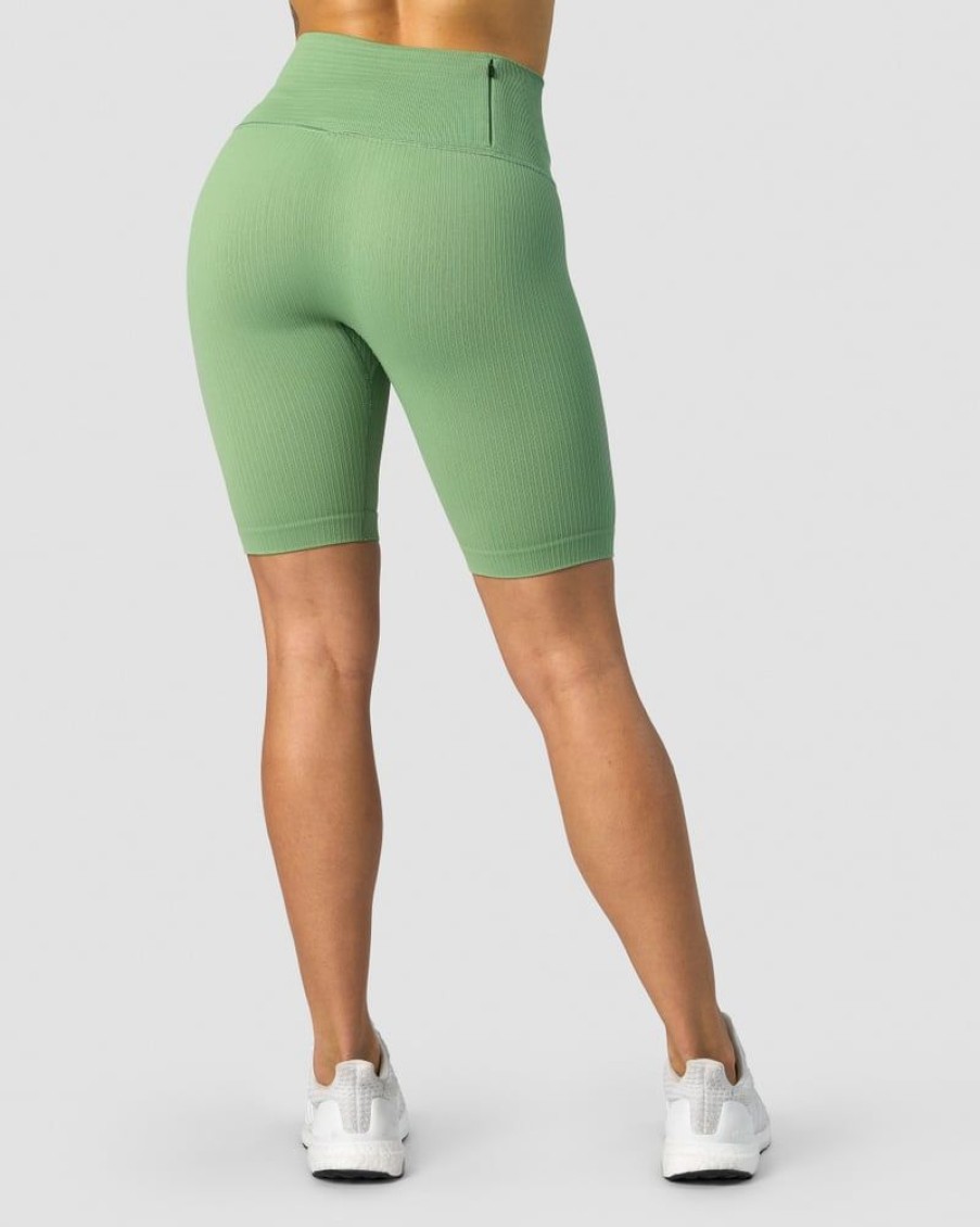 Dame ICIW Seamless | Ribbed Define Seamless Pocket Biker Shorts Light Green